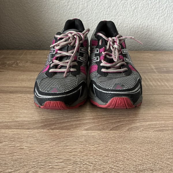 ASICS Gel-Venture 4 Women's Running Sneakers Gray Pink T383N Size 8.5