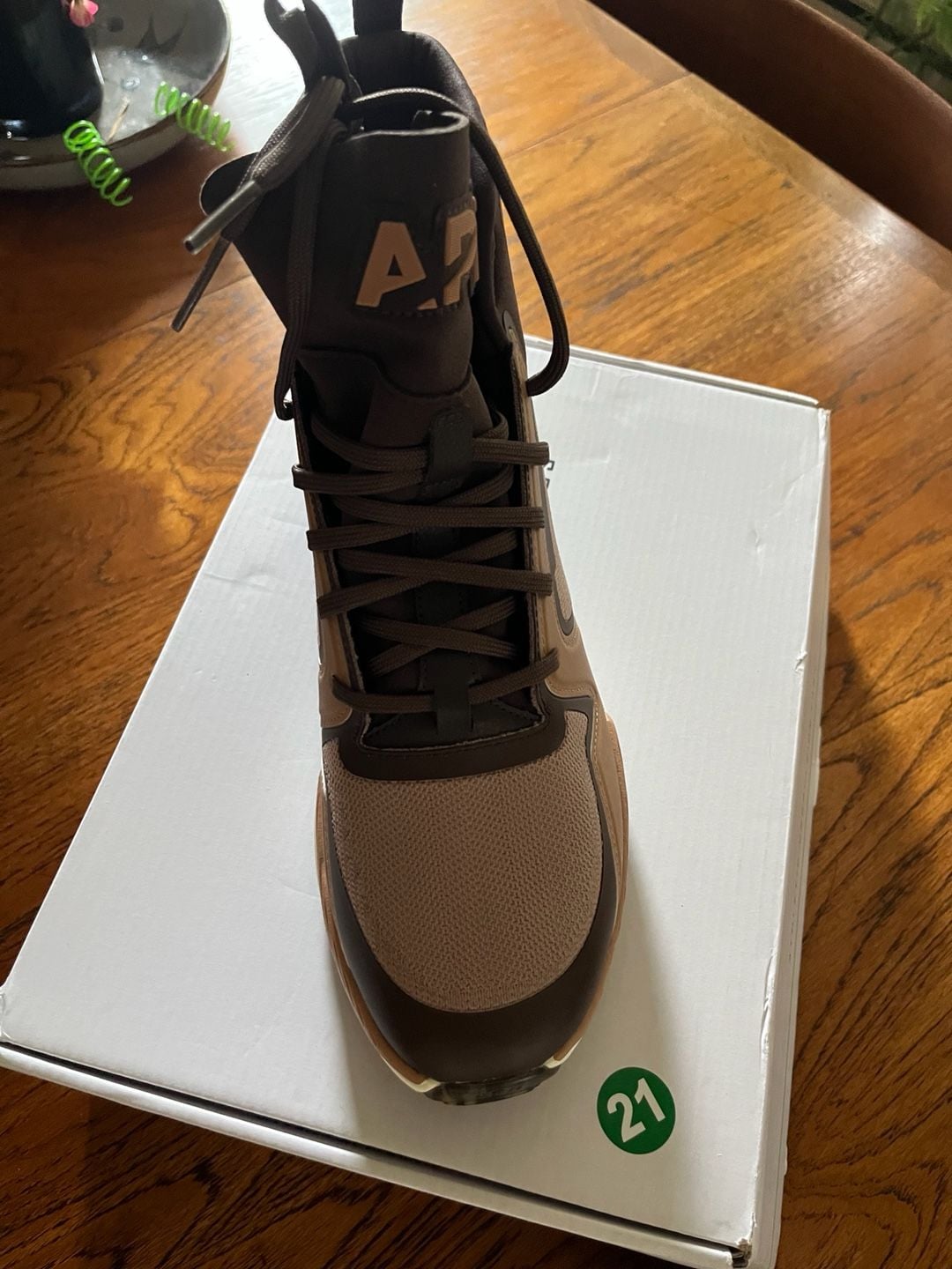 APL Athletic Propulsion Labs Men's Techloom Defender Almond/Chocolate Size 10.5 5