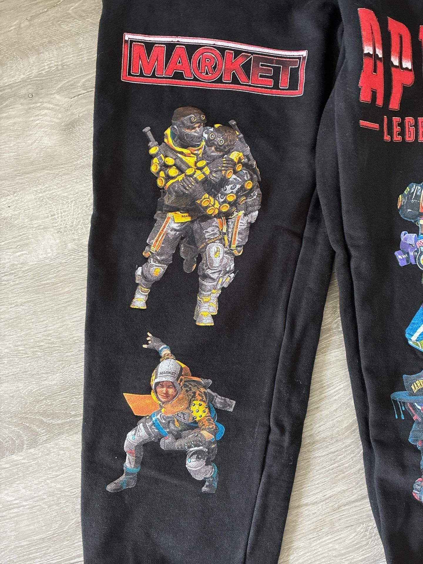 Market x Apex Legends Squad Sweatpants Black Medium 8