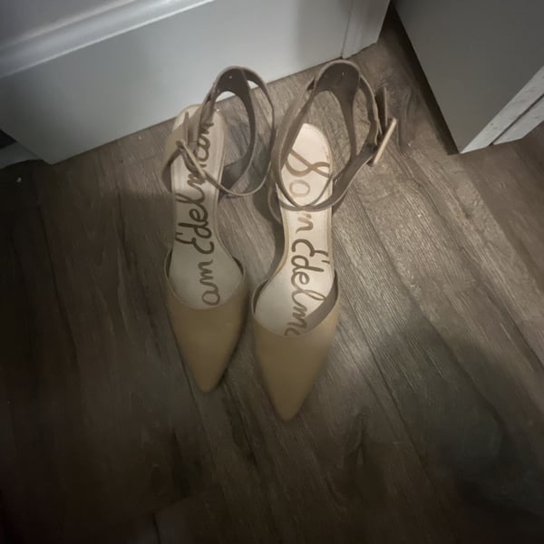 Sam Edelman Beige Leather Pointed Toe Ankle Strap Heels