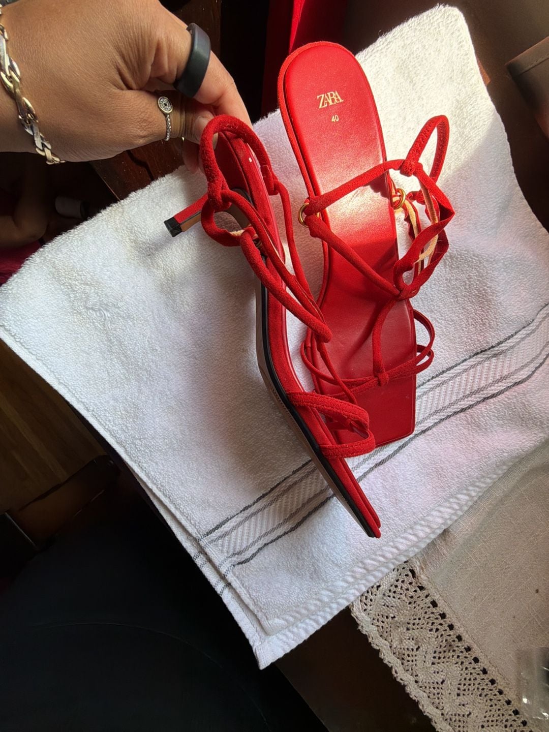 Zara Red Strappy Kitten Heel Sandals Size 40 5
