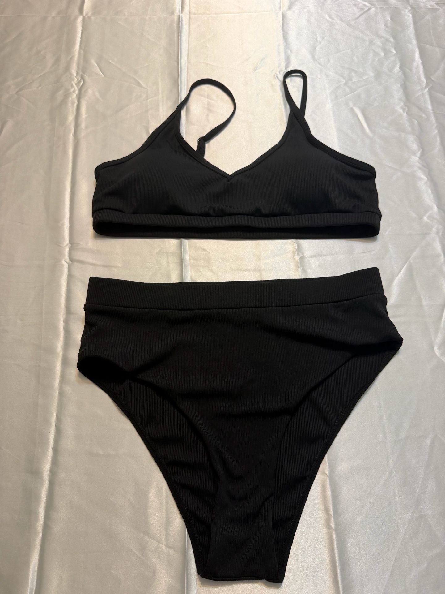 Women's Black Ribbed Two-Piece Bikini Set Size XL 1