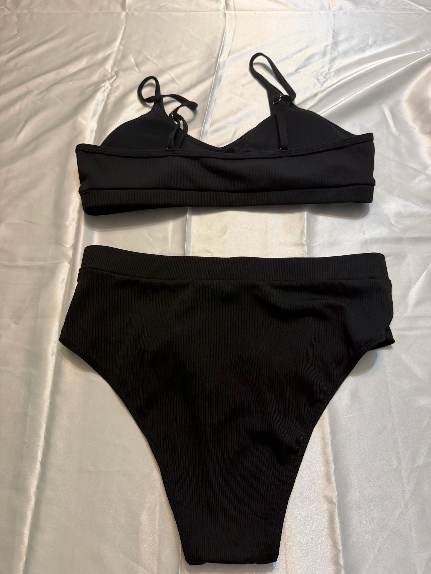 Women's Black Ribbed Two-Piece Bikini Set Size XL 4