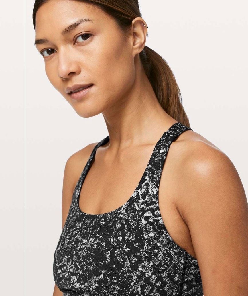 Lululemon Energy Bra Size 2 Black Gray Abstract Print Medium Support 5
