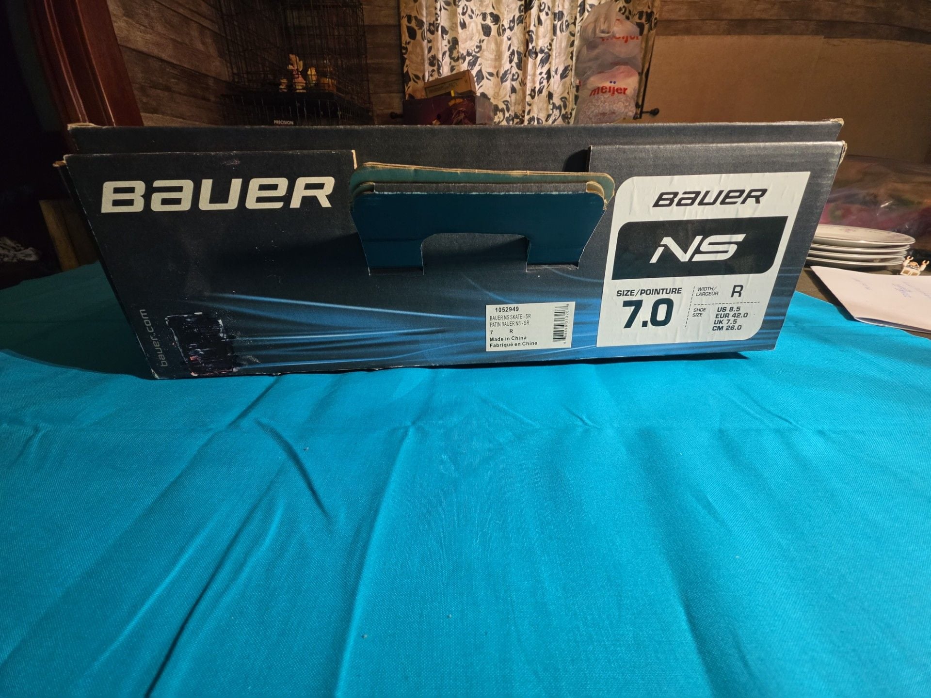 Bauer NS Senior Ice Hockey Skates Size 7.0 R 2