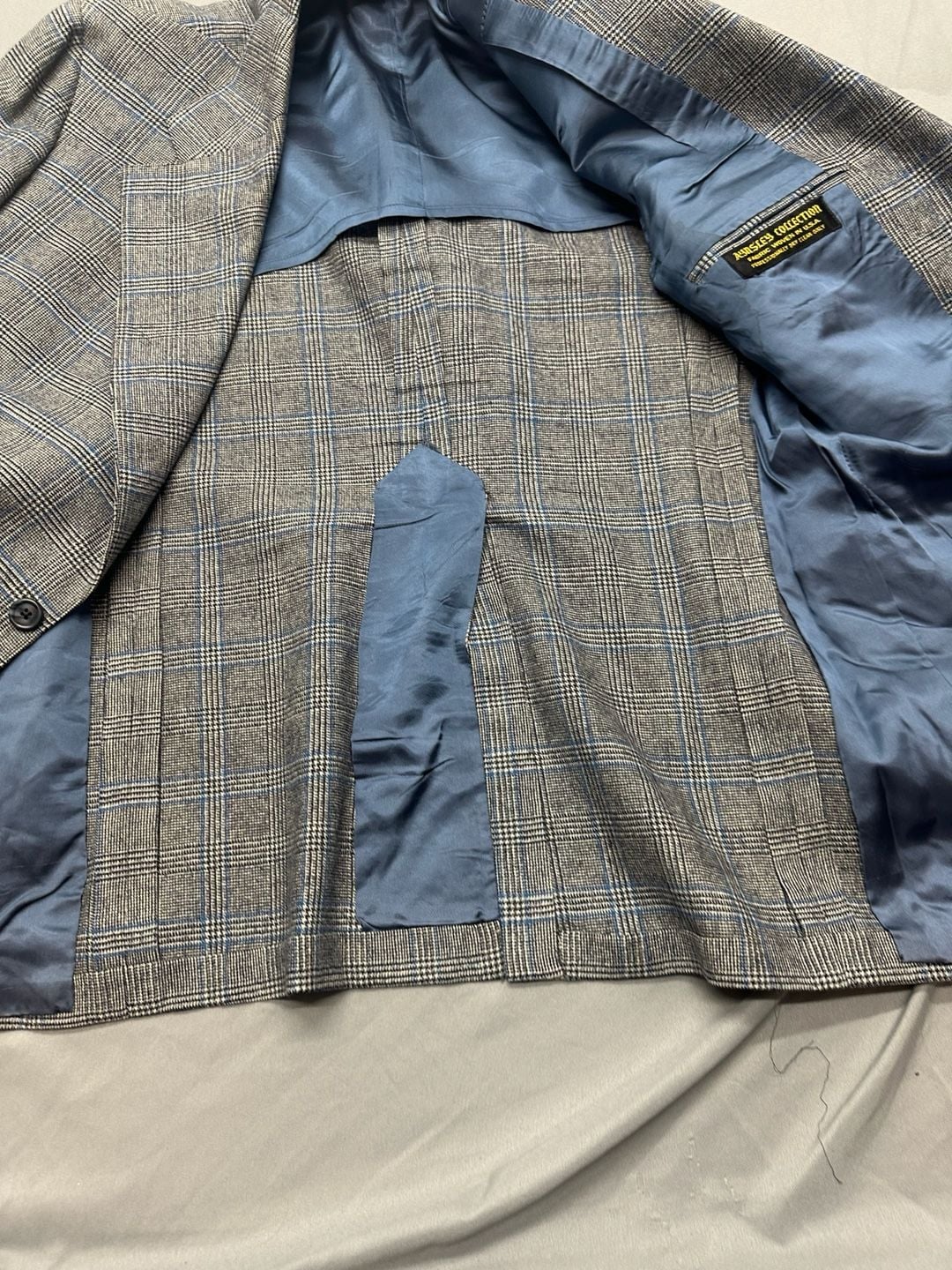 Hart Schaffner & Marx Aynsley Pure Virgin Wool Plaid Suit Jacket and Pants 6