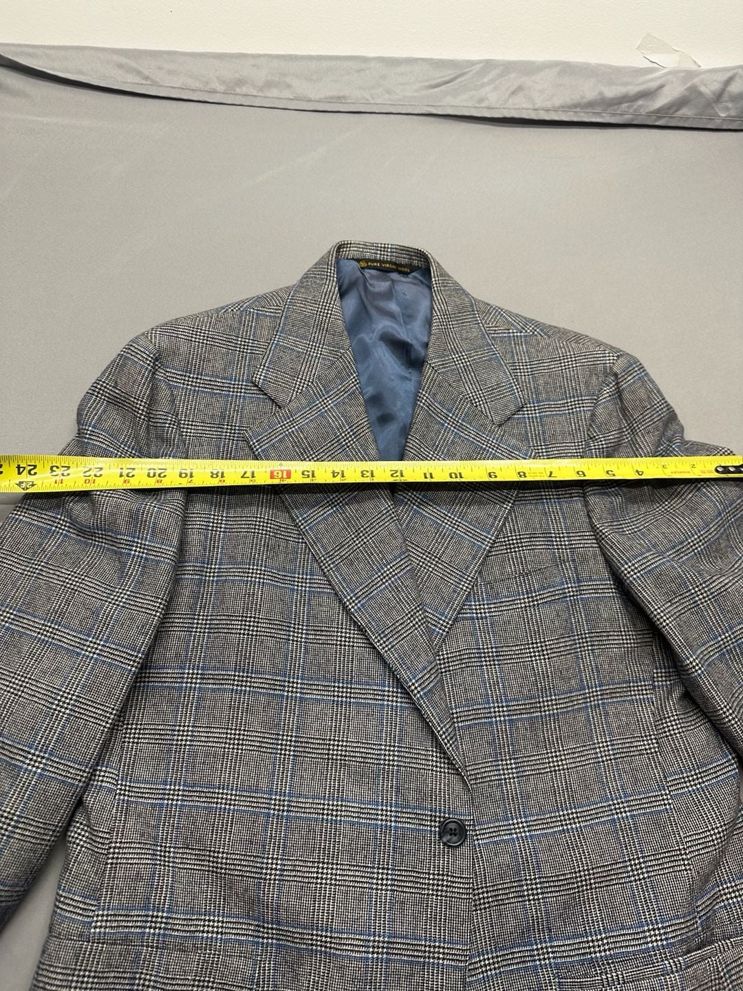Hart Schaffner & Marx Aynsley Pure Virgin Wool Plaid Suit Jacket and Pants 8