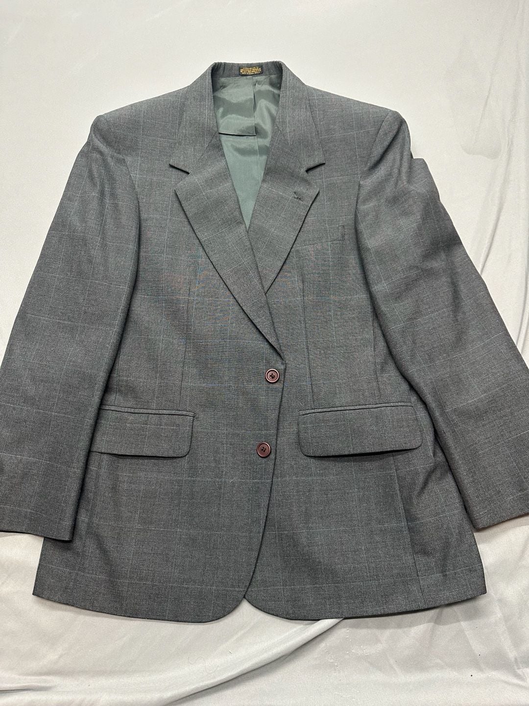 Towncraft Men's Gray Plaid 2-Piece Suit Jacket and Pants Set 1