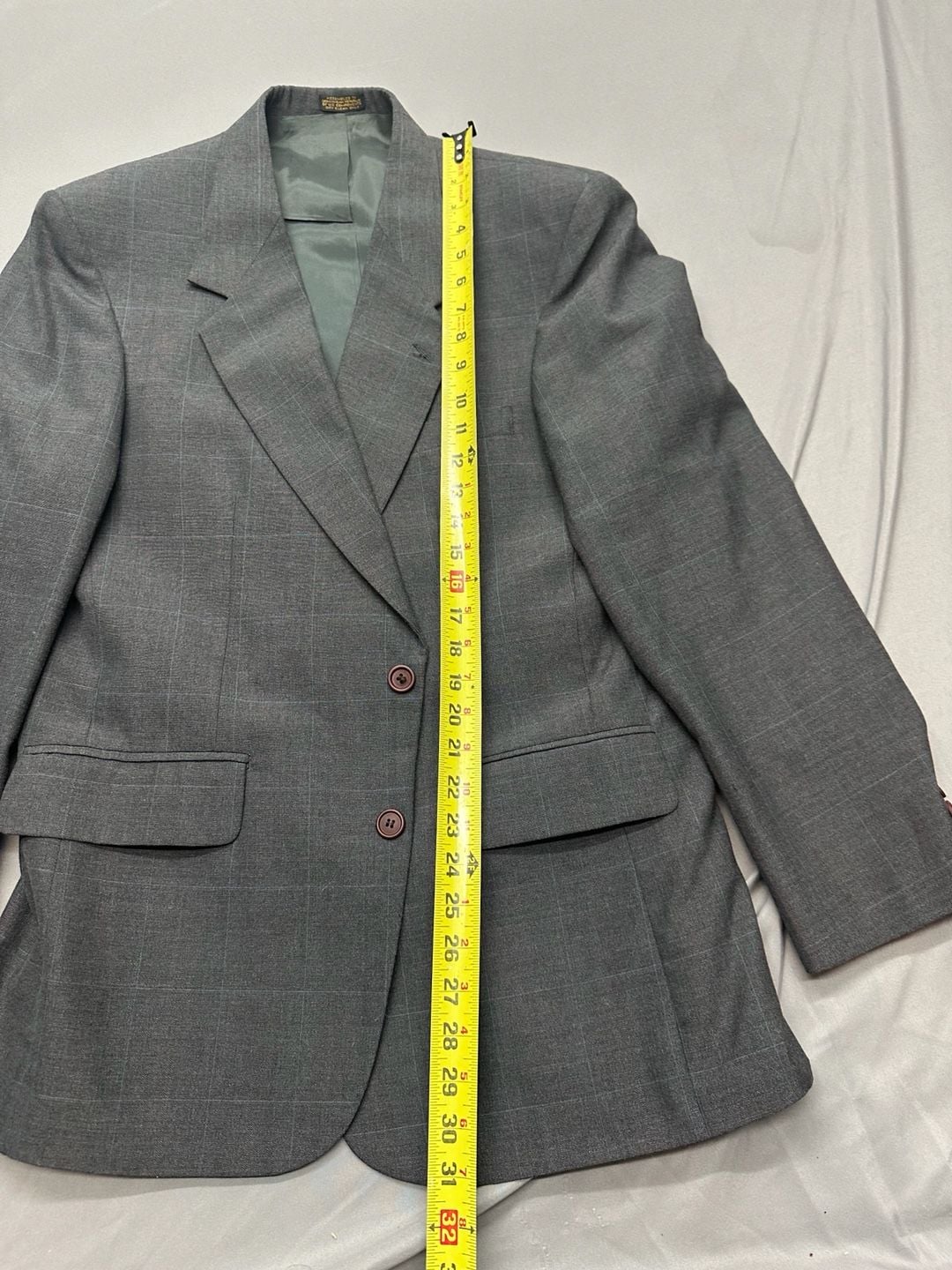Towncraft Men's Gray Plaid 2-Piece Suit Jacket and Pants Set 6