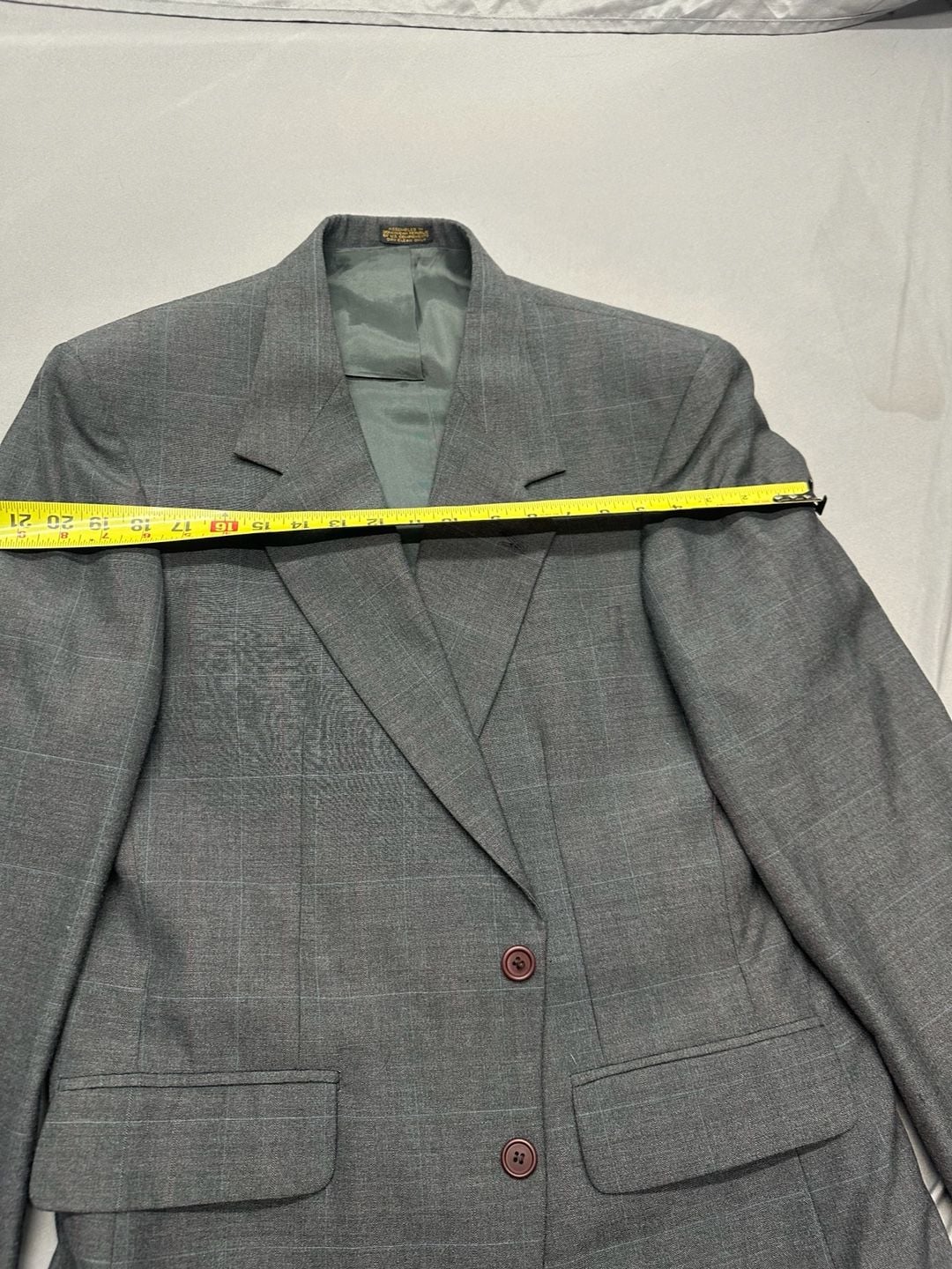 Towncraft Men's Gray Plaid 2-Piece Suit Jacket and Pants Set 7