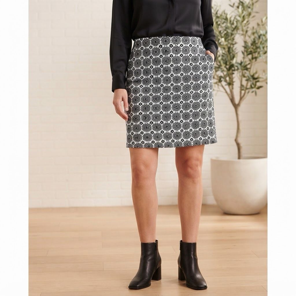 Ann Taylor Factory Black and White Geometric Floral Print Skort Size 14 2