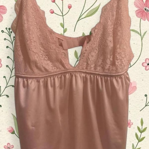 Juicy Couture Babydoll Shorty Cami Size M Pink Rhinestone Satin Lace Bralette