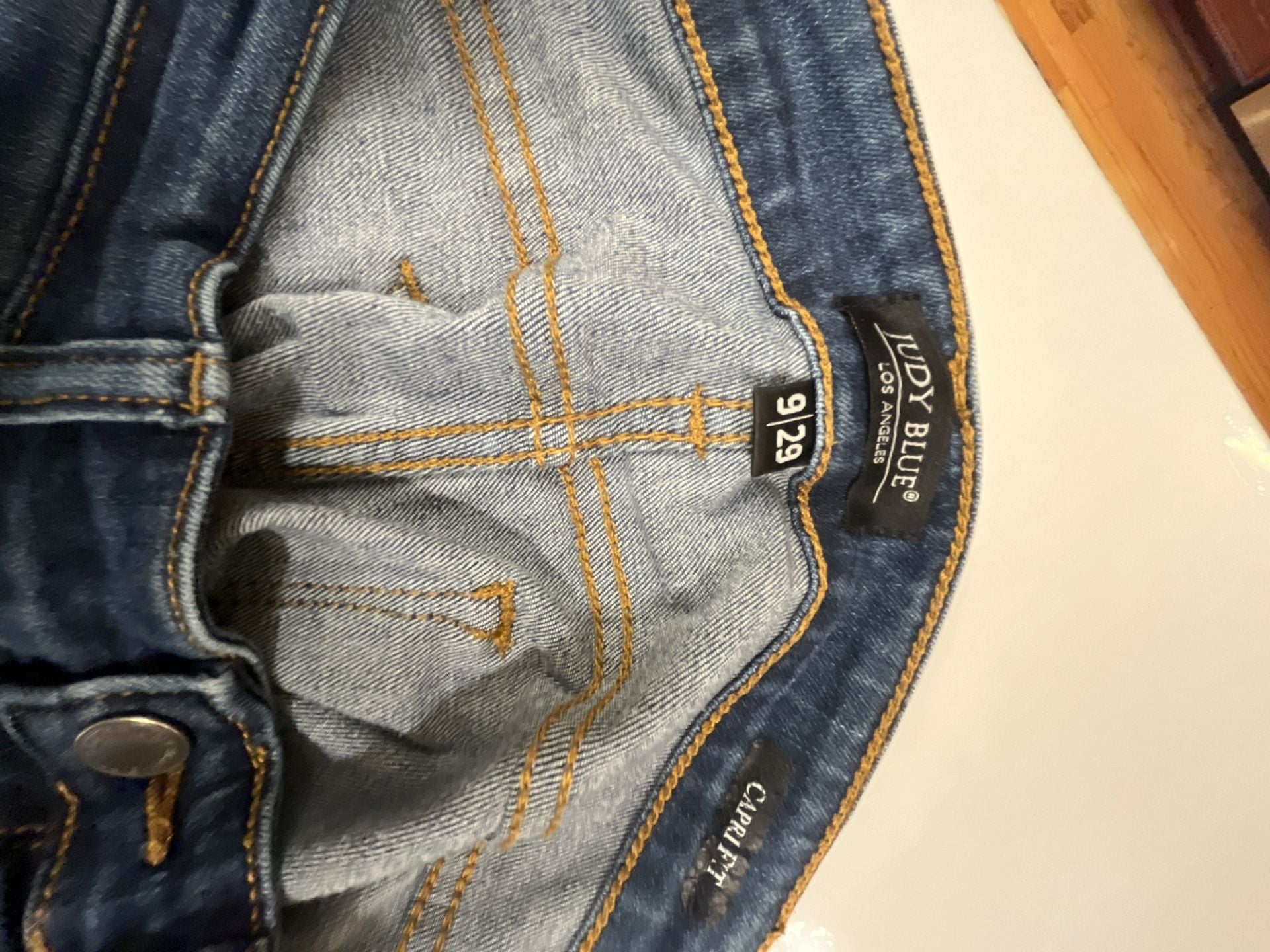 Judy Blue Capri Fit Mid Rise Denim Jeans Size 9/29 3