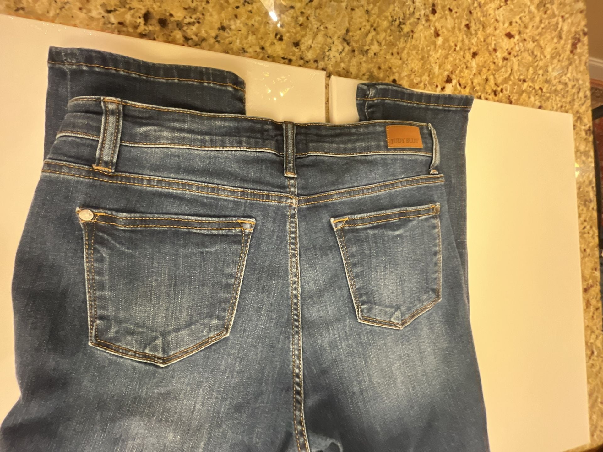 Judy Blue Capri Fit Mid Rise Denim Jeans Size 9/29 4