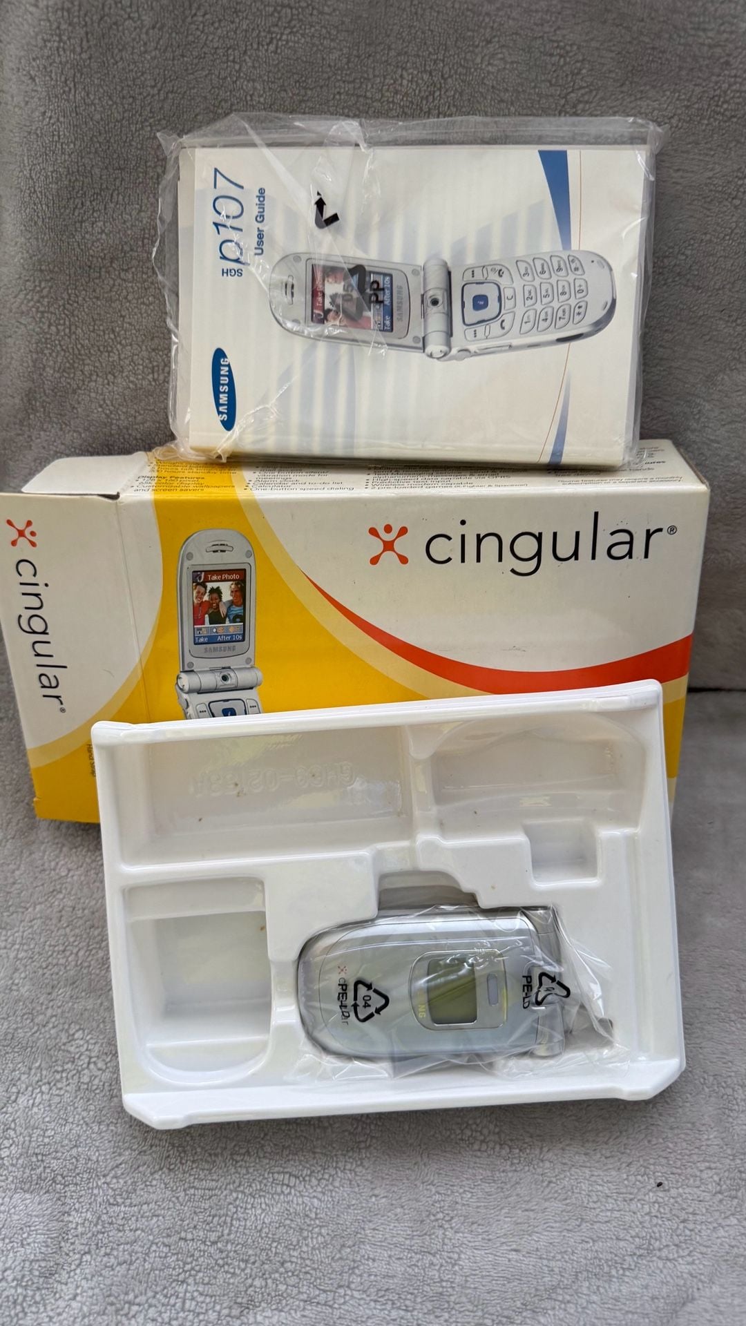 Vintage Samsung SGH-p107 Cingular Flip Phone In Original Box 3