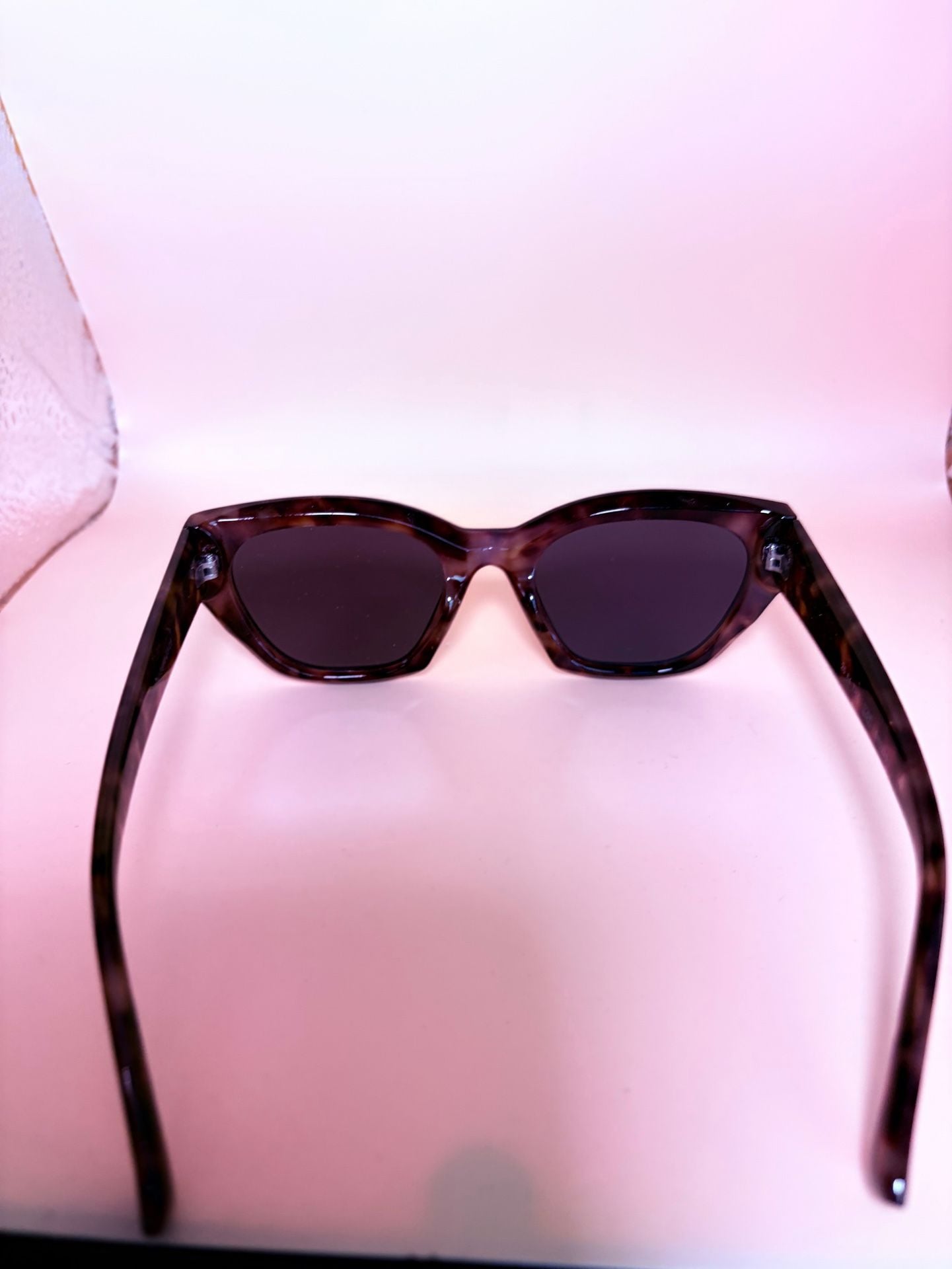NEW KleenGuard Maverick 49311 Safety Glasses Smoke Lens Black Frame + Case 9