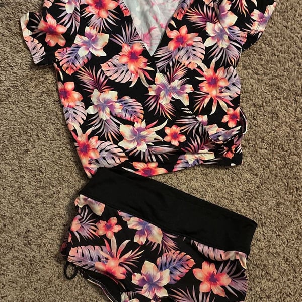 Victoria's Secret PINK Hawaiian Floral swim & sport Wrap Top and Bottoms Set