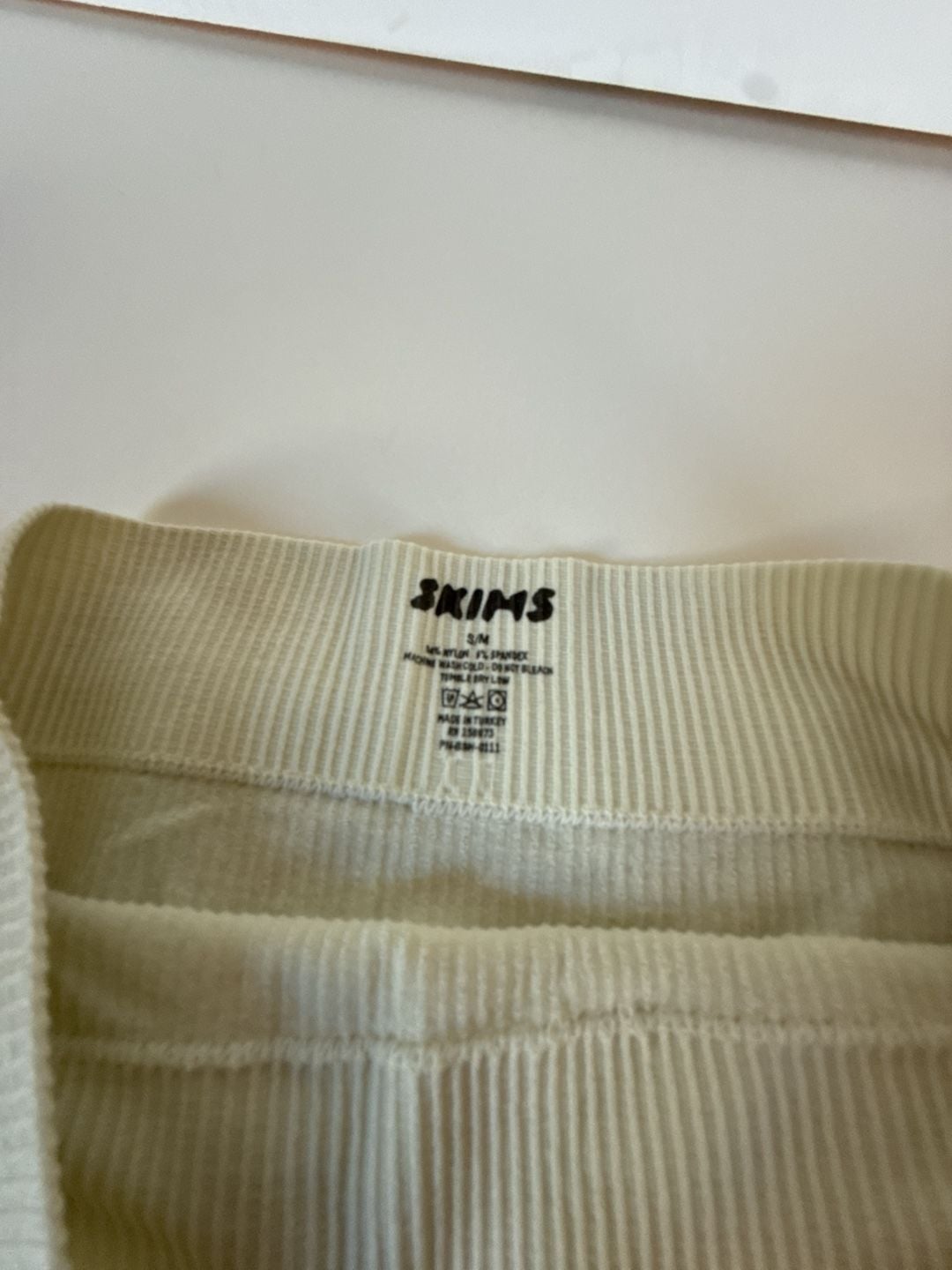 SKIMS Ribbed Boxer Shorts S/M Lot of 3 Dark Brown Cream Olive Green 3