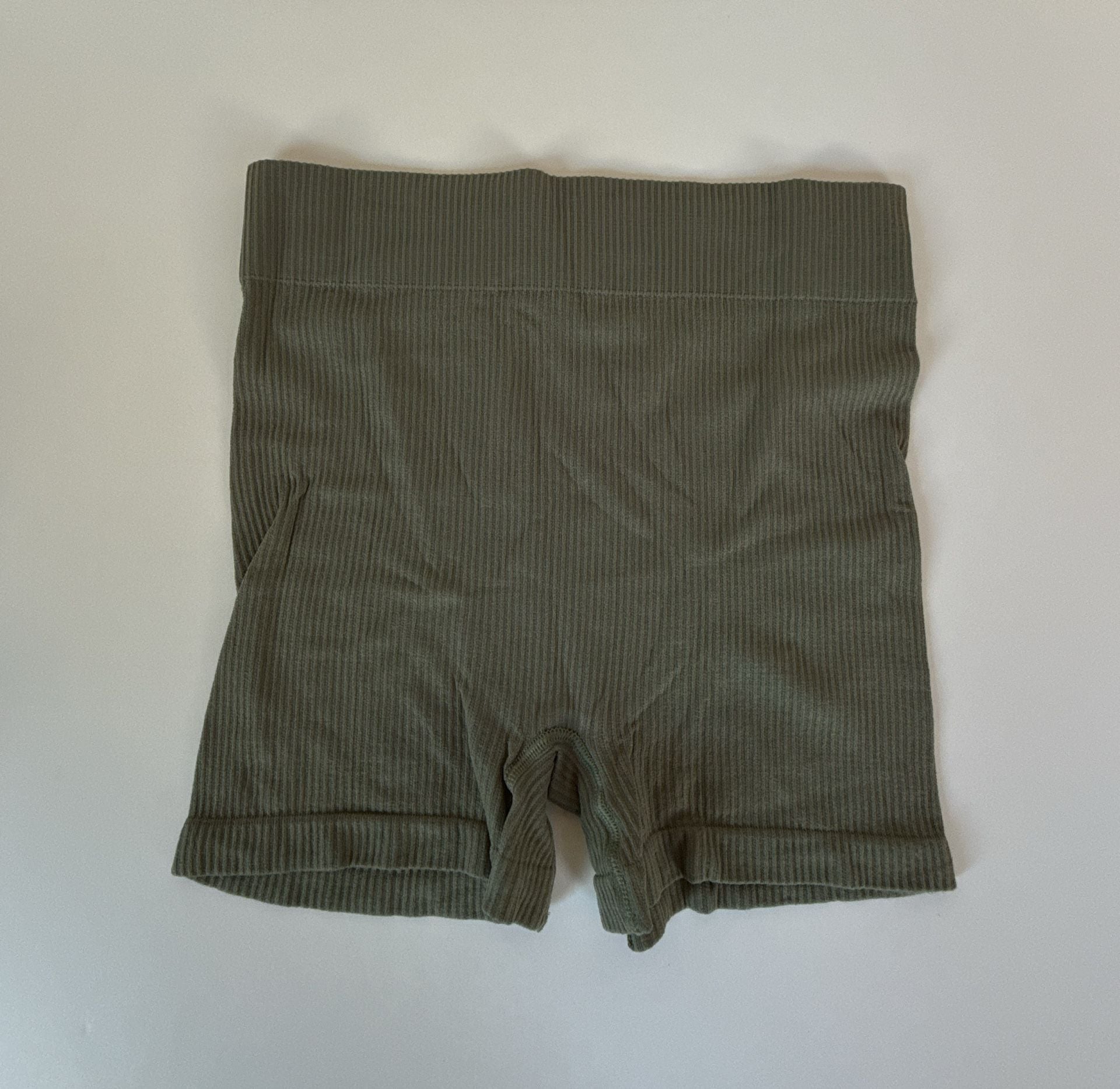 SKIMS Ribbed Boxer Shorts S/M Lot of 3 Dark Brown Cream Olive Green 5