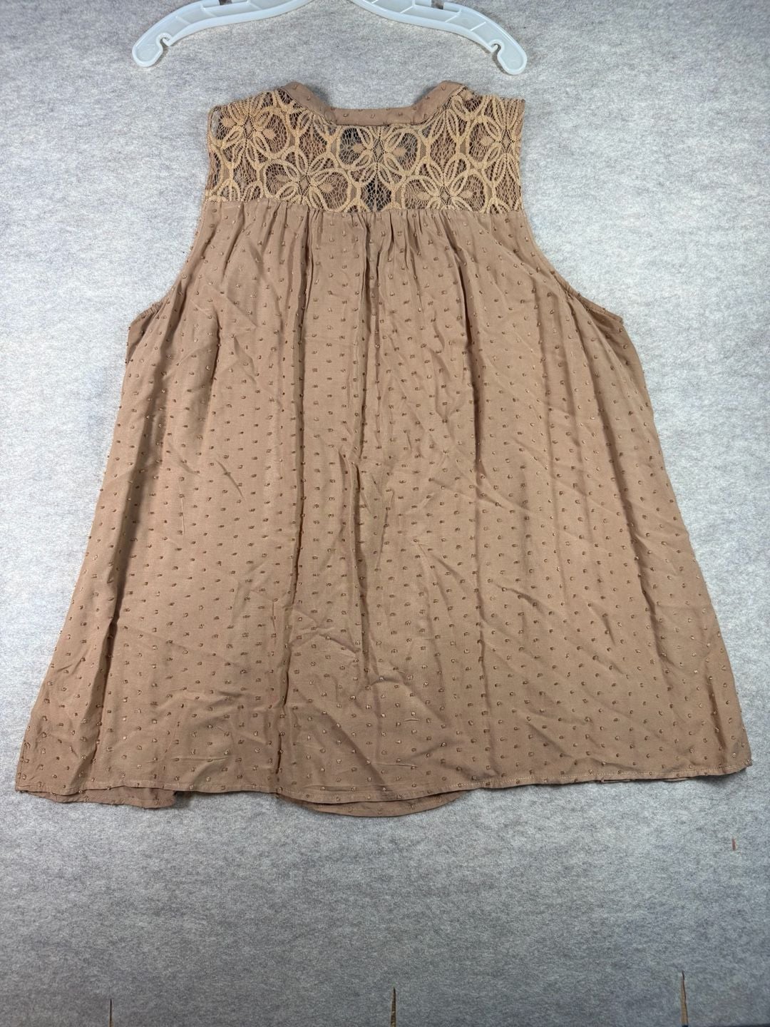 Torrid Rust Crinkle Gauze Sleeveless Clip Dot Texture Top 12