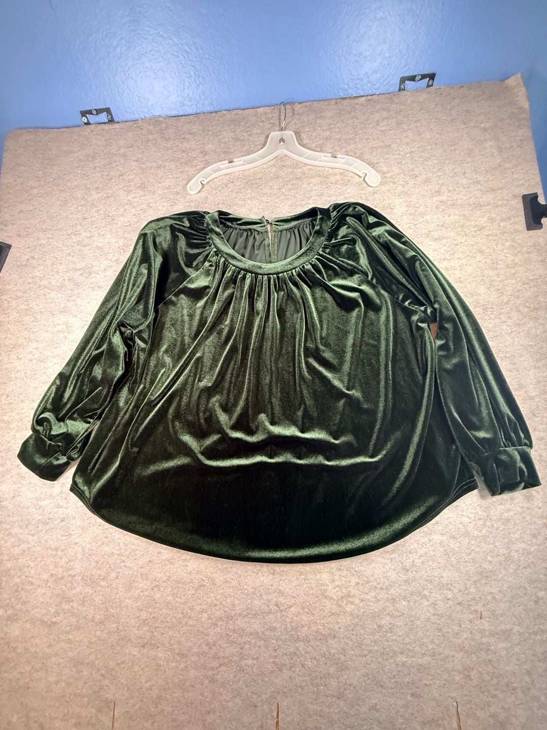 Womens emerald Dark Green Velvet Long Sleeve Ruched Crewneck Tunic Blouse Shirt 5