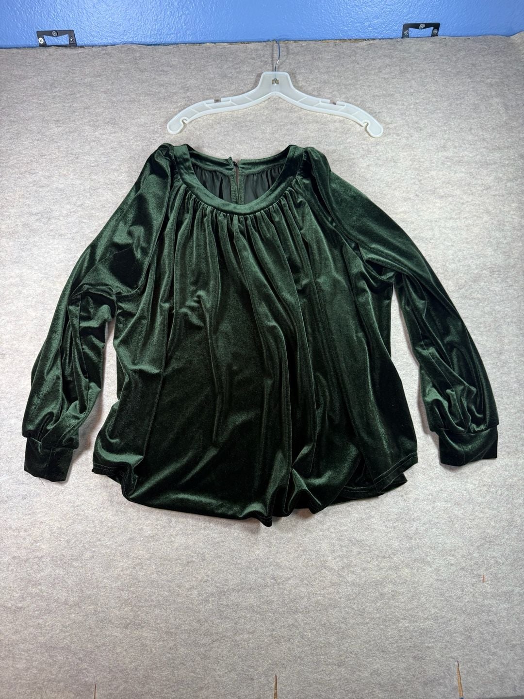 Womens emerald Dark Green Velvet Long Sleeve Ruched Crewneck Tunic Blouse Shirt 8
