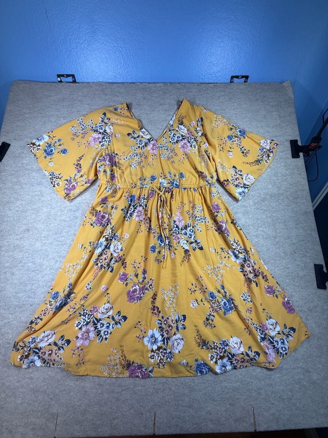 Torrid Yellow Floral Challis V-Neck Flutter Sleeve Drawstring Waist Dress Size 2X 7