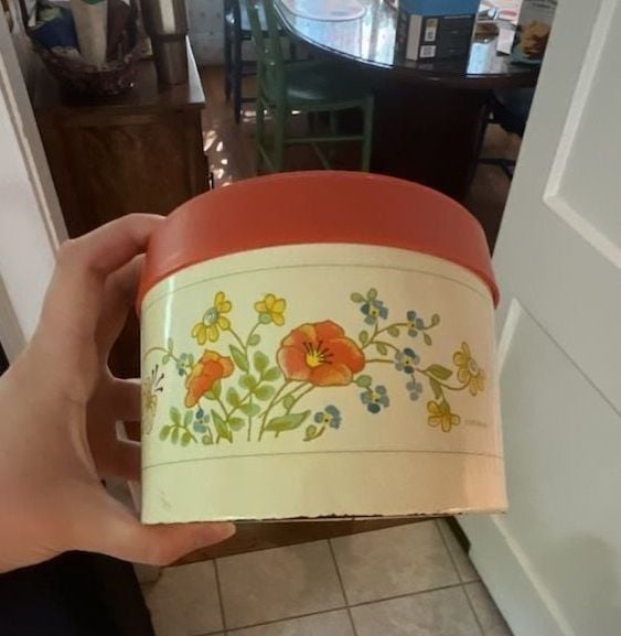 Vintage Corning 1977 Cheinco Wildflower Enamelware Canister with Orange Lid 1