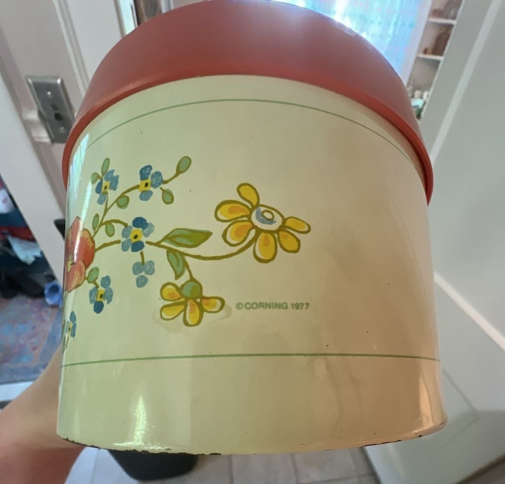 Vintage Corning 1977 Cheinco Wildflower Enamelware Canister with Orange Lid 2