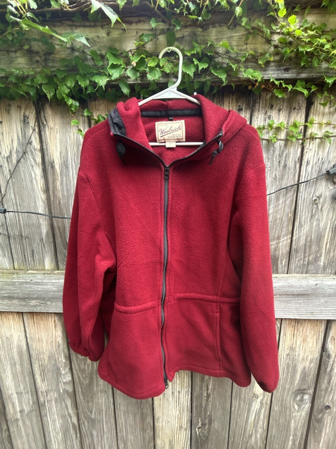 Vintage Woolrich Red Full Zip Fleece Hoodie Jacket Made in USA Women's Size L 2