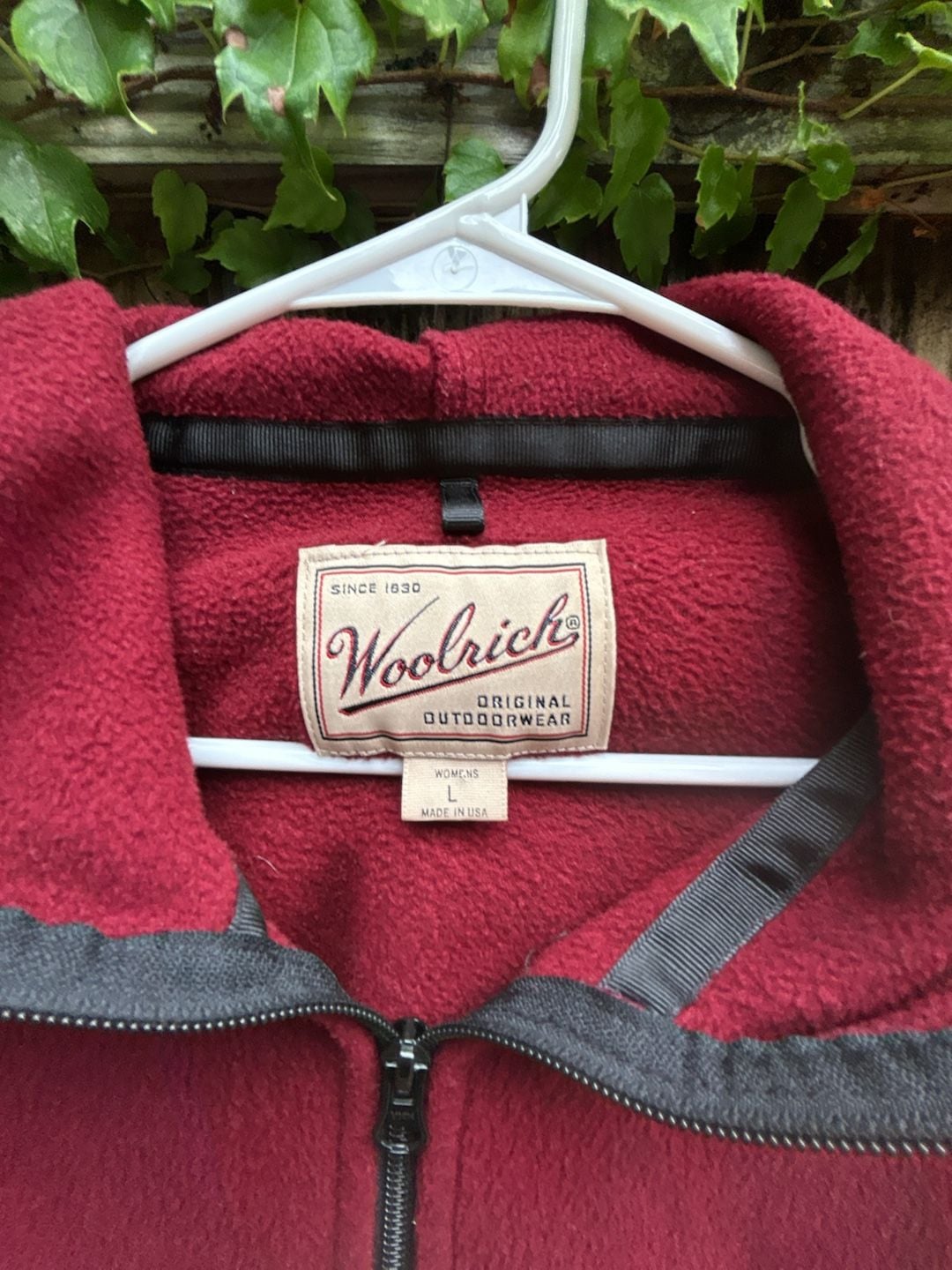 Vintage Woolrich Red Full Zip Fleece Hoodie Jacket Made in USA Women's Size L 3