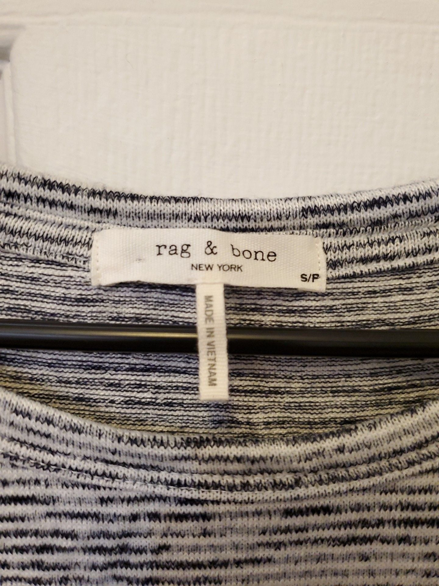 NWT rag and bone The Knit Striped Long Sleeve Top Size Small Navy 3
