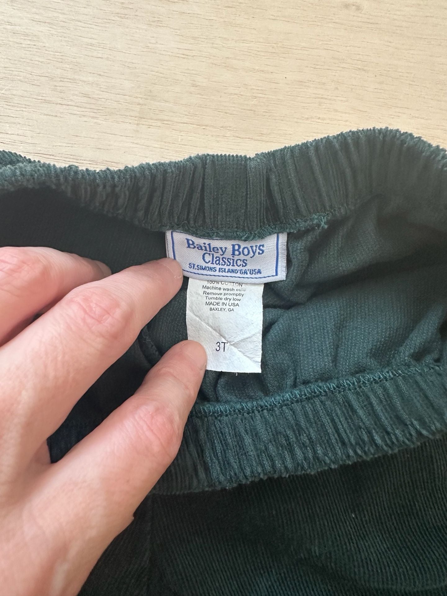Bailey Boys Classics Green Corduroy Shorts Size 3T 3