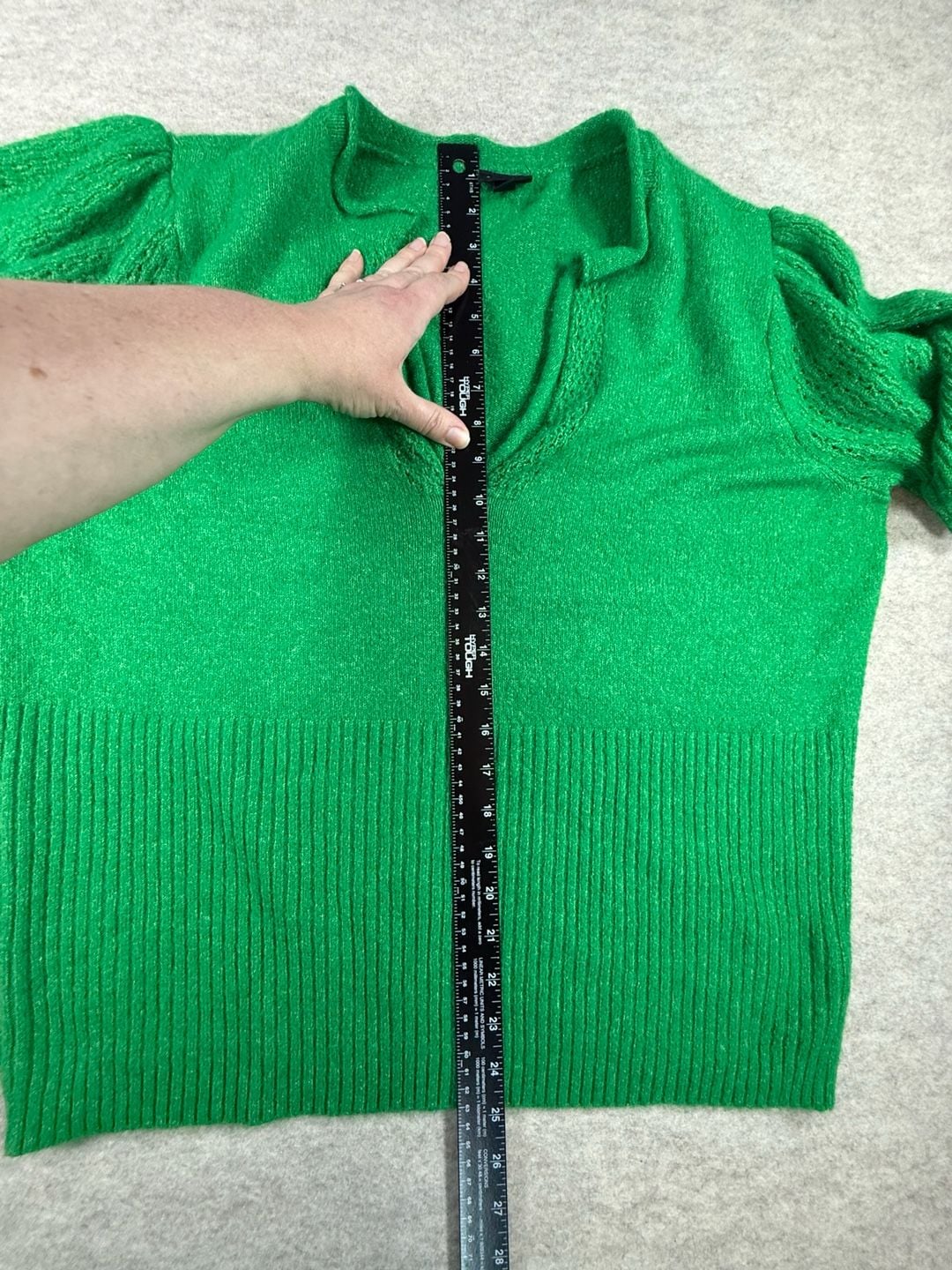 Torrid Green Puff Sleeve V-Neck Ribbed Hem Sweater Size 2 9