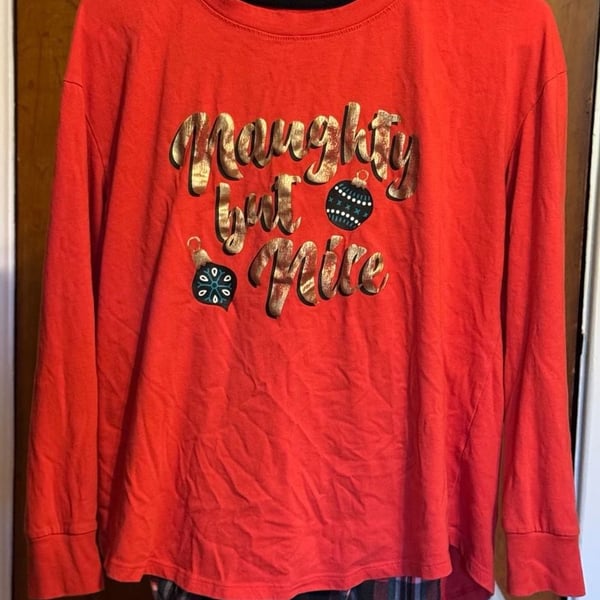 Secret Treasures Naughty But Nice Christmas Pajama Set M 8-10 Rock N Red