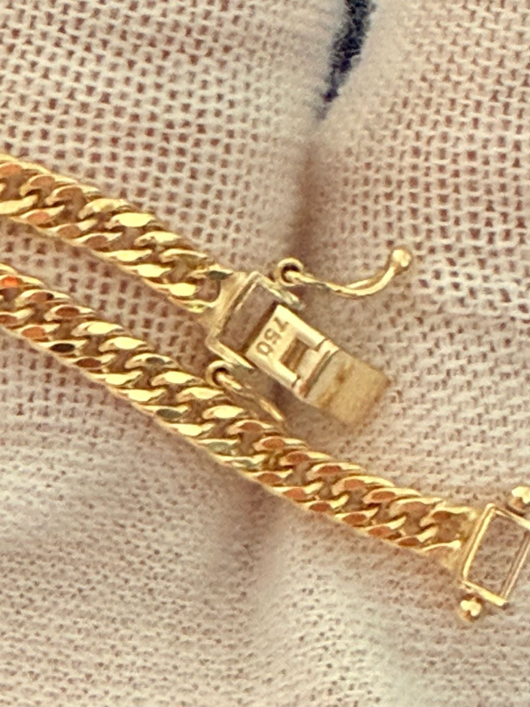 18K Yellow Gold Japan Style Necklace 750 Hallmarked 5