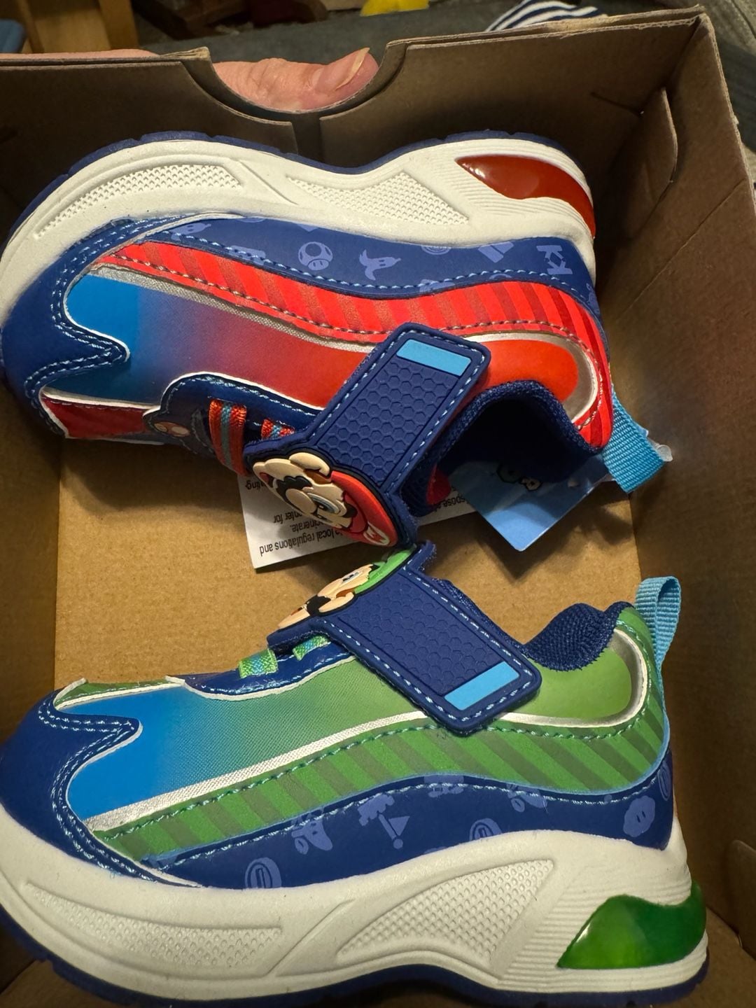 Mario & Luigi Nintendo toddler Boys Light Up Athletic Sneakers 3