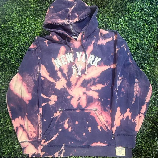 Reebok MLB Cooperstown Collection New York Yankees Bleached Tie Dye Hoodie