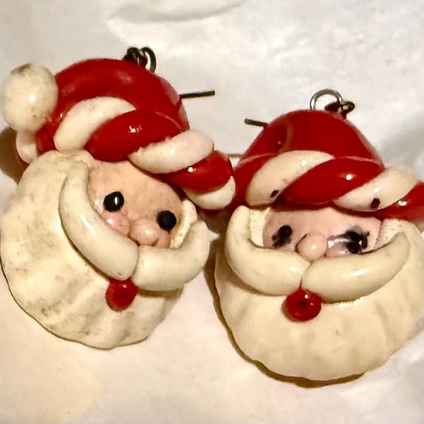 Vintage Handmade Polymer Clay Santa Claus Christmas Dangle Earrings