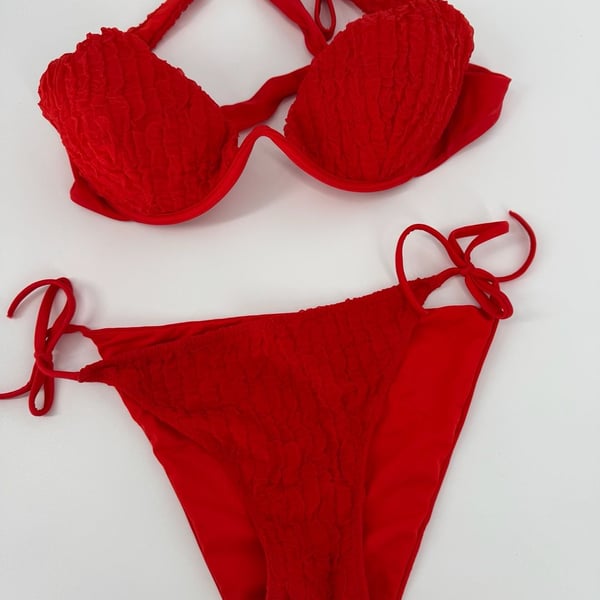 Calzedonia Cobey Red Smocked Underwire Bikini Set