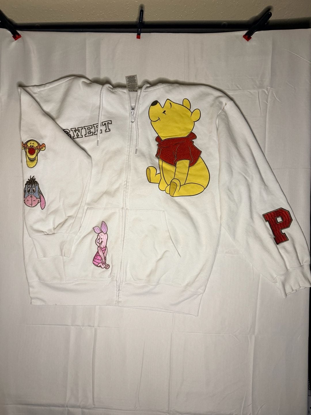 Disney Winnie The Pooh Characters Full Zip Hoodie White Size M POSJ878-4L16 1