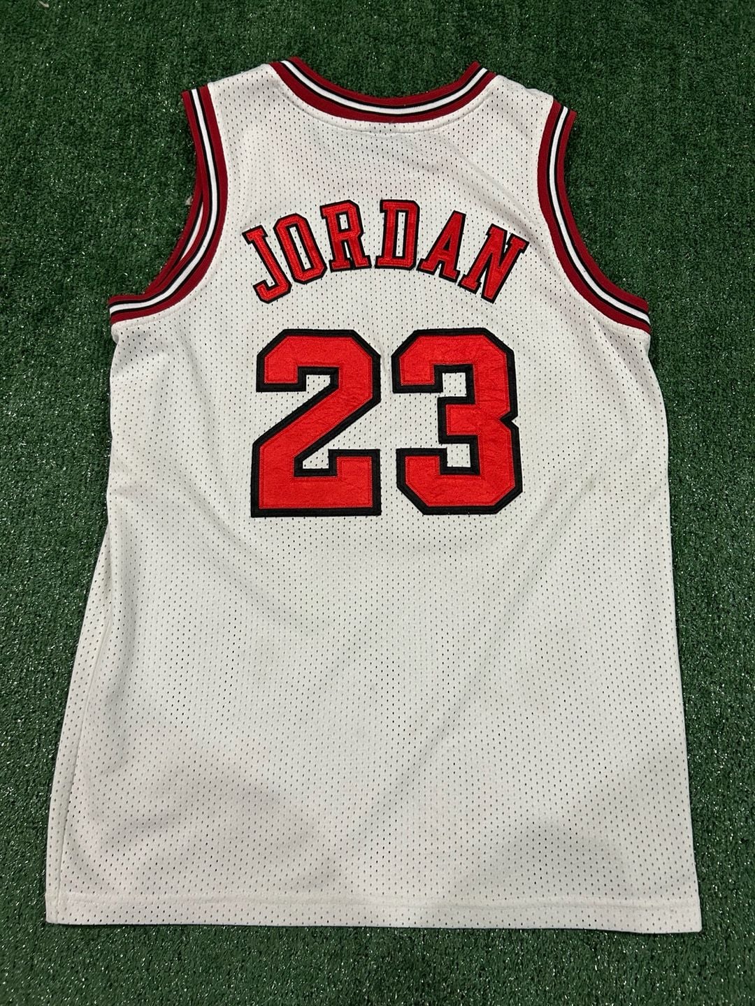 Nike Authentic Michael Jordan Chicago Bulls Jersey White 23 Size 48 3