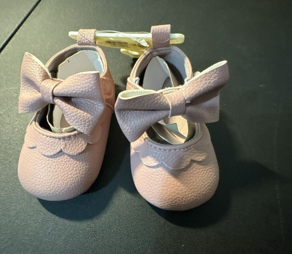 Lucky Brand Baby Girls Pink Bow Crib Shoes Size 2 (3-6M) 2