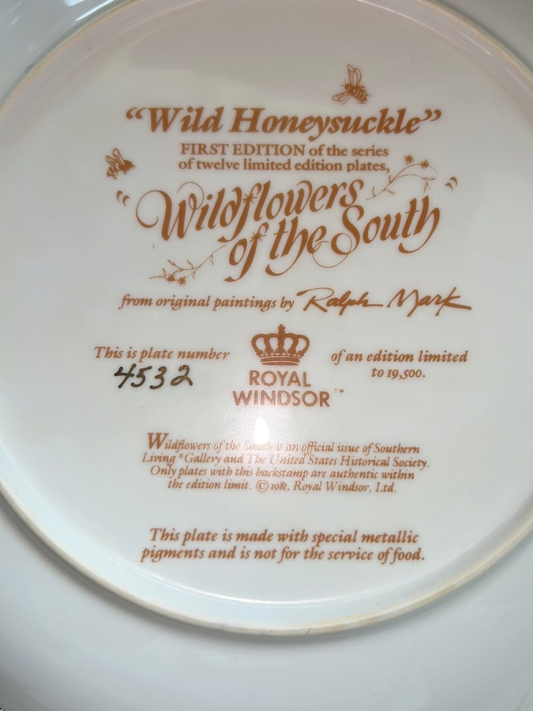 Royal Windsor Wildflowers of the South Wild Honeysuckle Collector Plate 3
