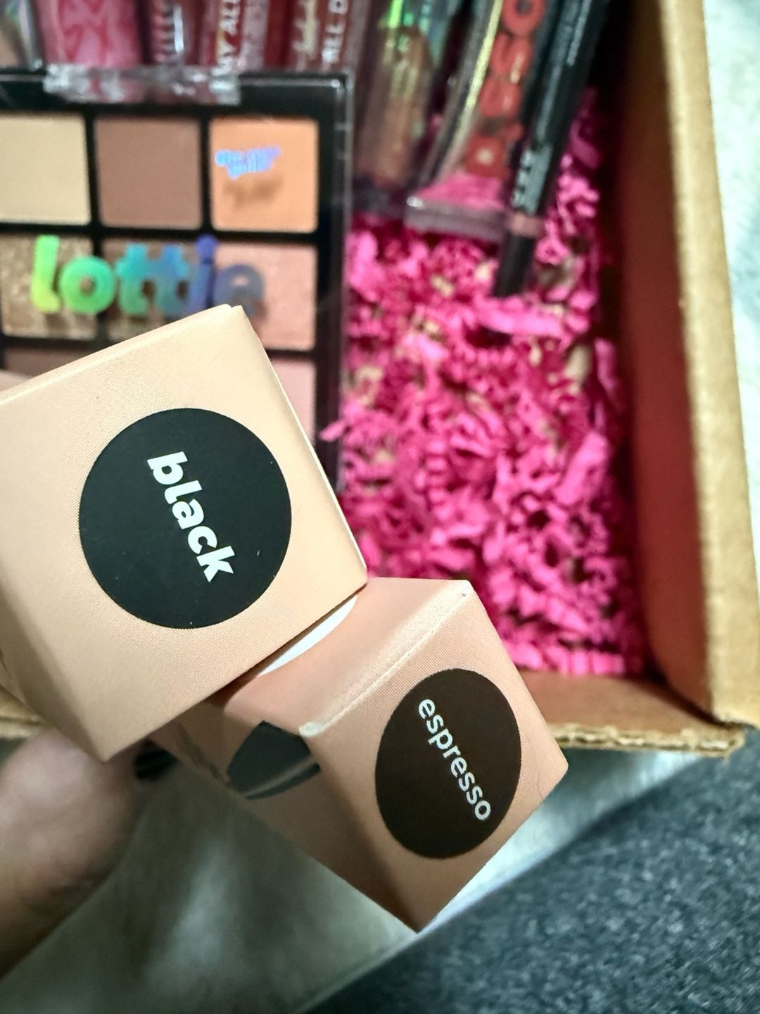 New sealed Lottie London Full Makeup Bundle set cruelty free and vegan 4