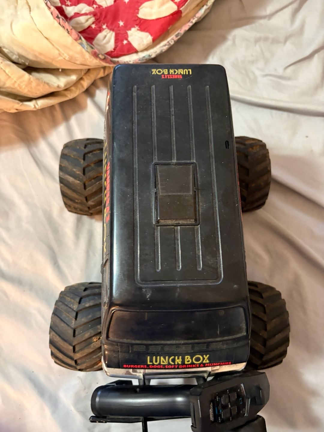 Tamiya 1/12 Lunch Box Black Edition RC Monster Truck CW-01 with Controller 2