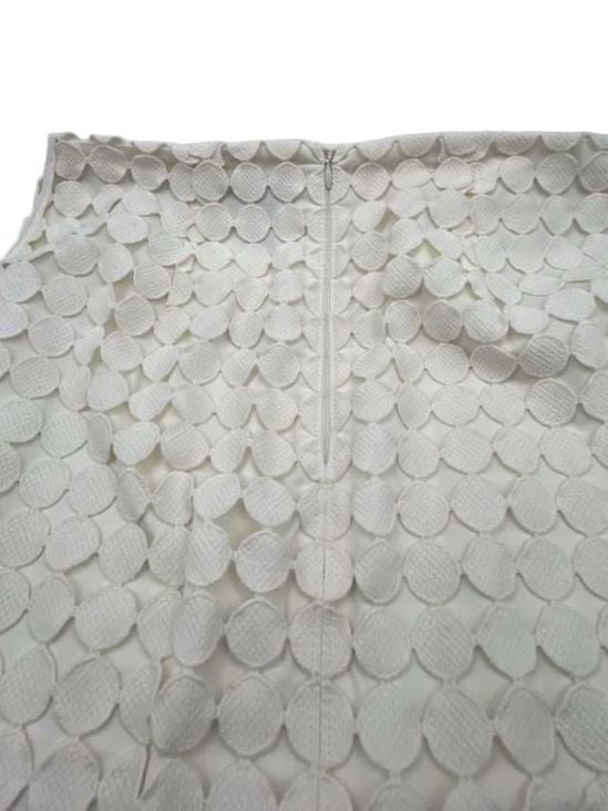 White House Black Market Ivory Laser Cut Circle Pattern Midi Skirt Size 4 7