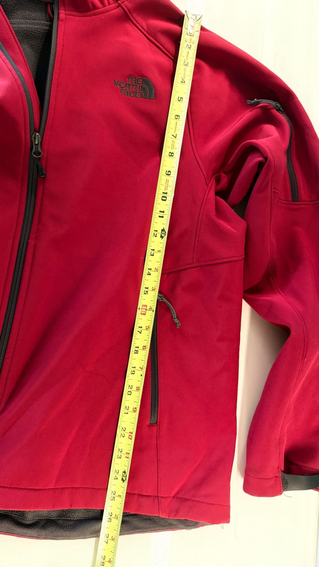 Men’s The North Face Jacket: Apex Bionic Hooded Softshell Jacket - Large 14