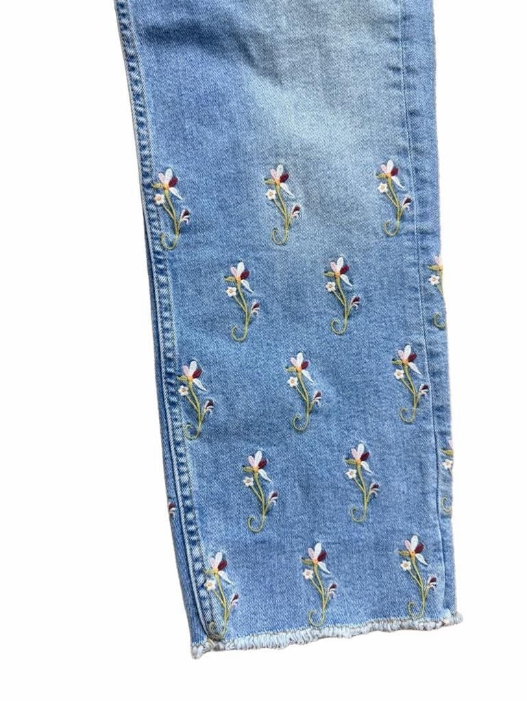 Pilcro and the Letterpress Floral Embroidered Crop Raw Hem Jeans Size 25 9