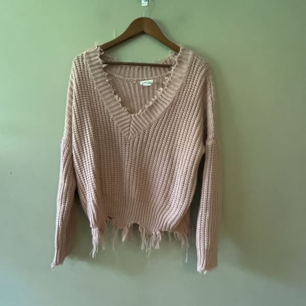Main Strip Cable Knit V Neck Fray Hem Distressed Sweater Mauve Pink Small